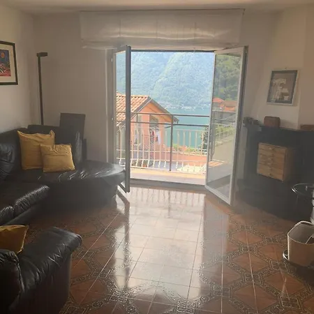 Adria Apartment Nesso